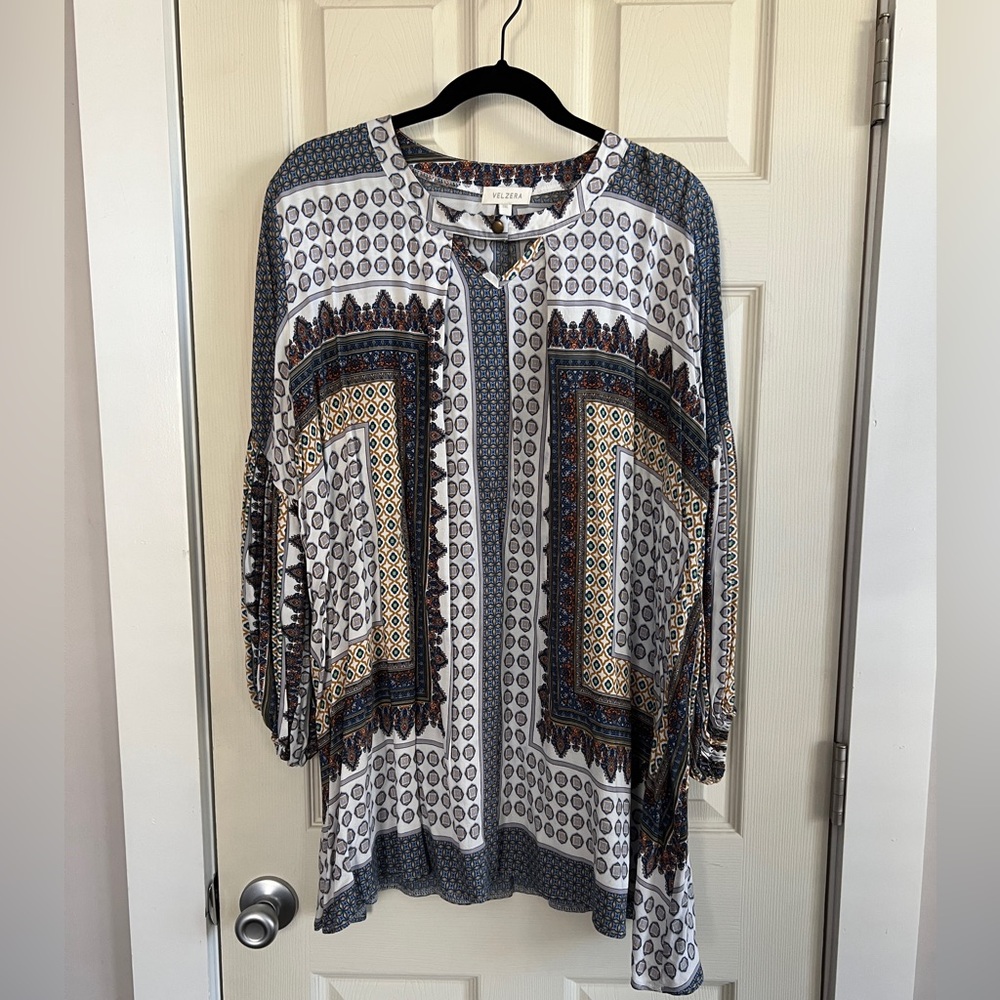 Patterned top